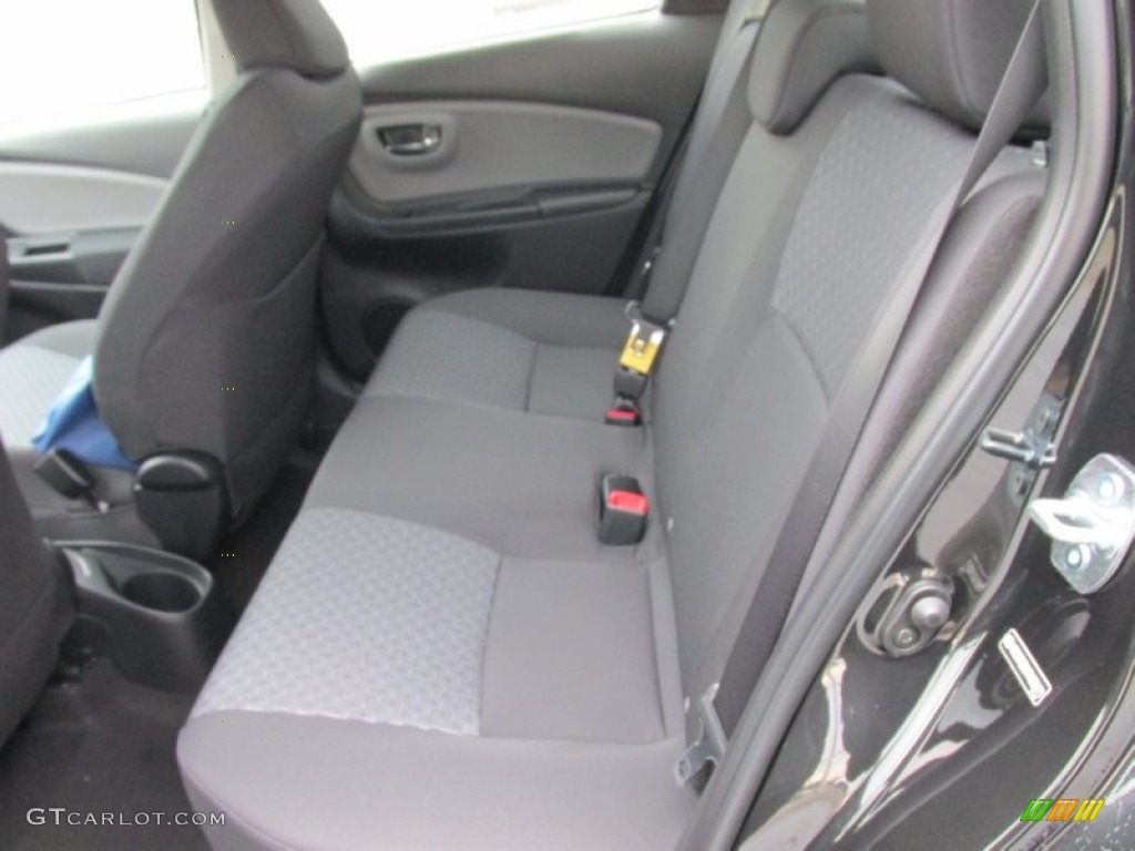 2015 Toyota Yaris 5-Door LE Rear Seat Photos