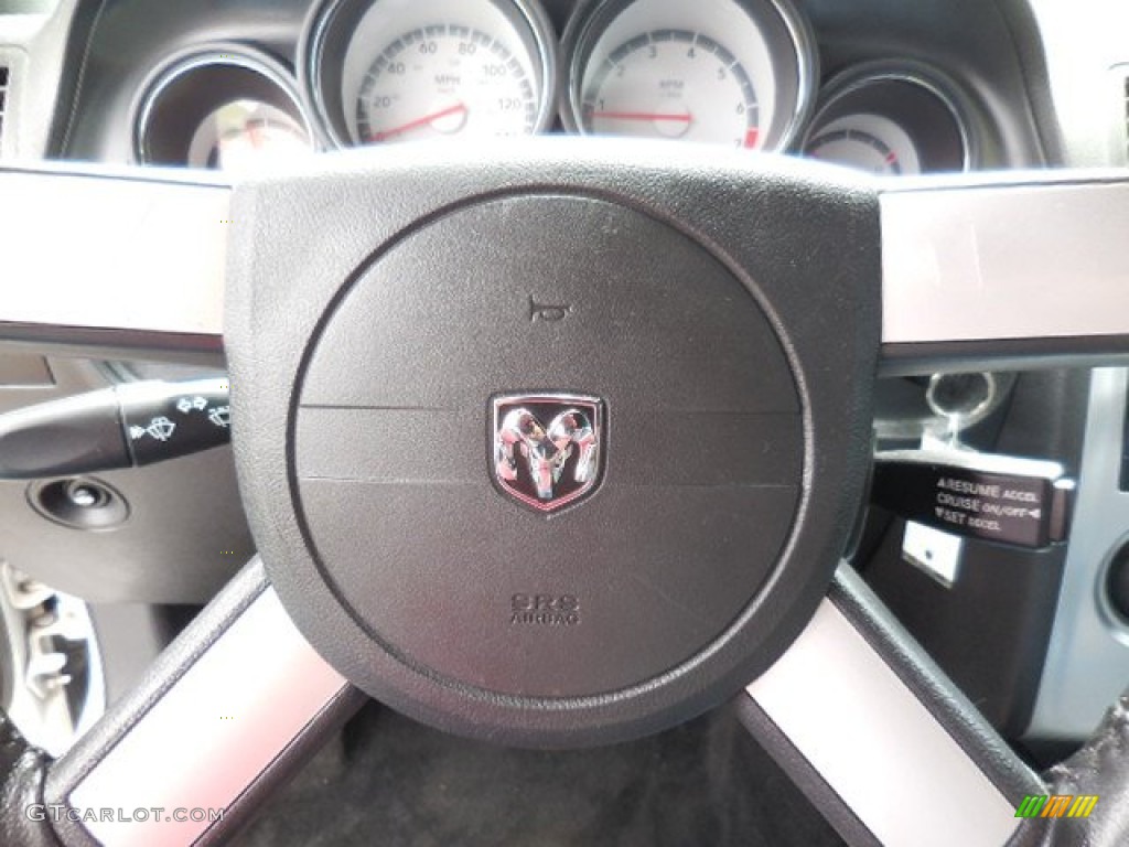 2009 Challenger SE - Stone White / Dark Slate Gray photo #22