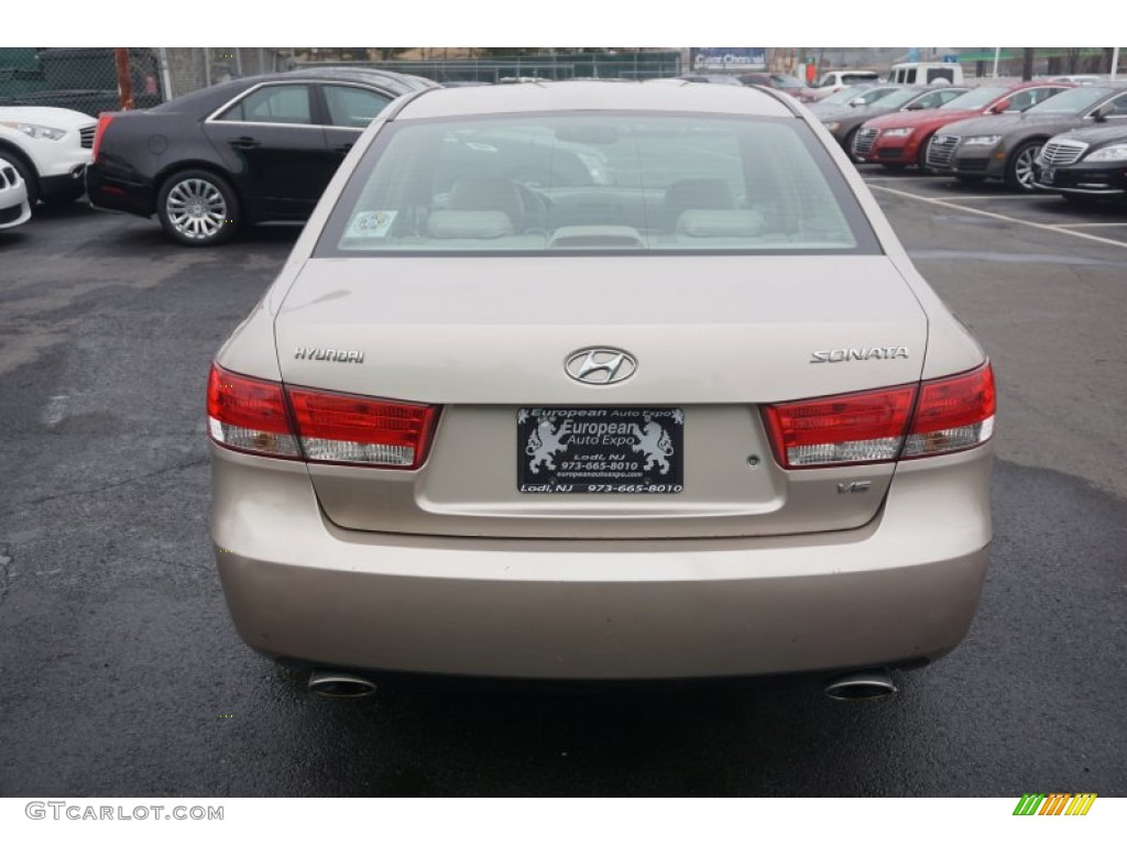 2006 Sonata GLS V6 - Golden Beige / Beige photo #15