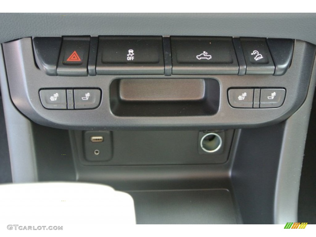 2015 Chevrolet Colorado Z71 Extended Cab 4WD Controls Photo #102580372