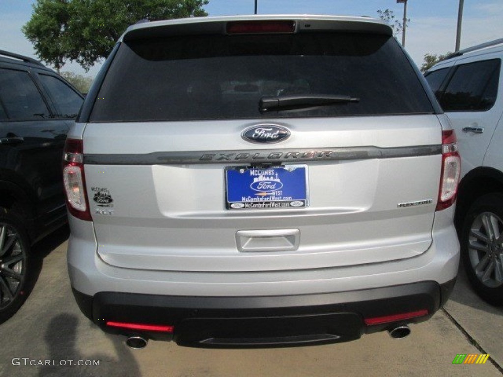 2015 Explorer XLT - Ingot Silver / Charcoal Black photo #6