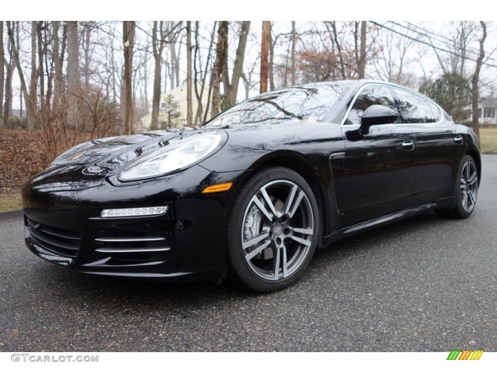 2014 Porsche Panamera 4S Executive Exterior Photos