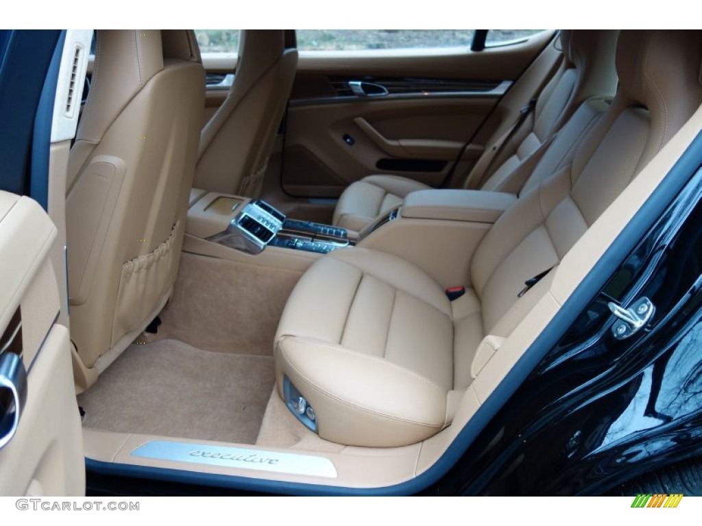 2014 Porsche Panamera 4S Executive Rear Seat Photo #102590876