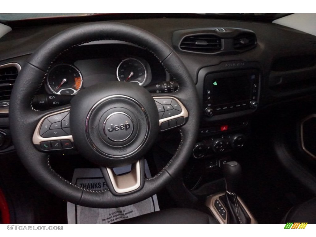2015 Jeep Renegade Limited Black Steering Wheel Photo #102591695