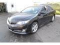 Attitude Black Metallic - Camry SE Photo No. 4