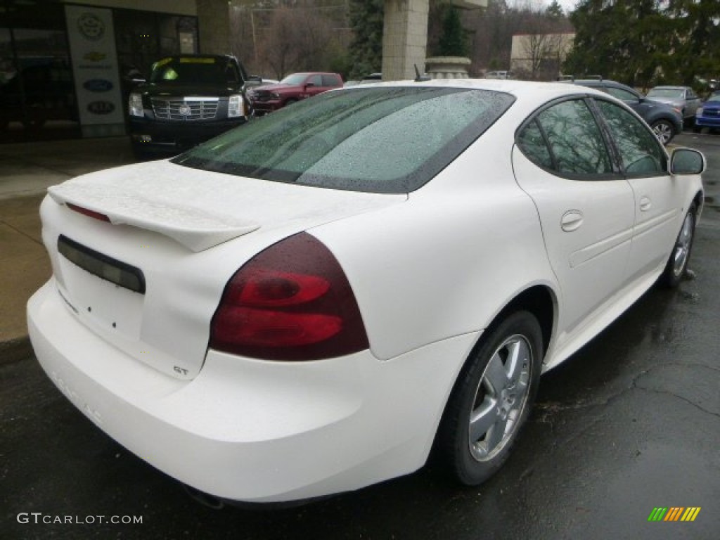 2007 Grand Prix GT Sedan - Ivory White / Ebony photo #9