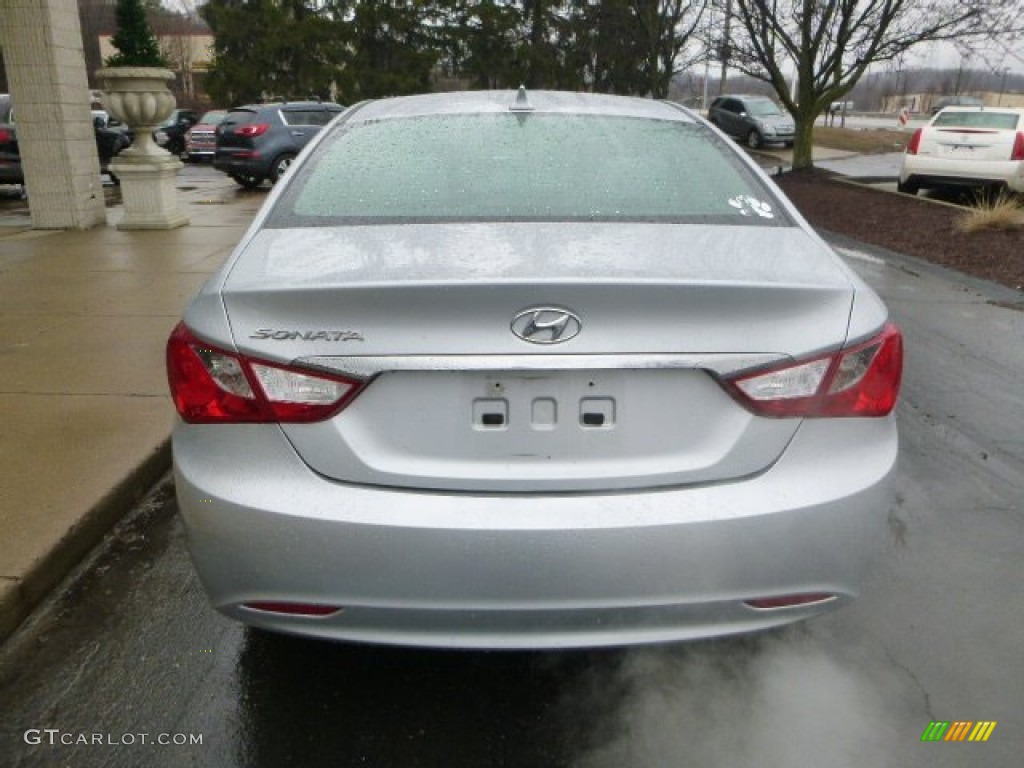 2011 Sonata GLS - Radiant Silver / Gray photo #8