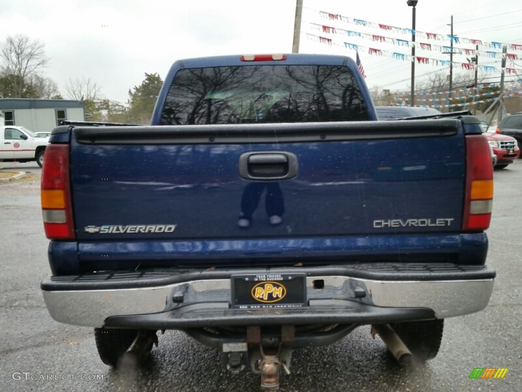 2002 Silverado 1500 LS Crew Cab 4x4 - Indigo Blue Metallic / Graphite Gray photo #14