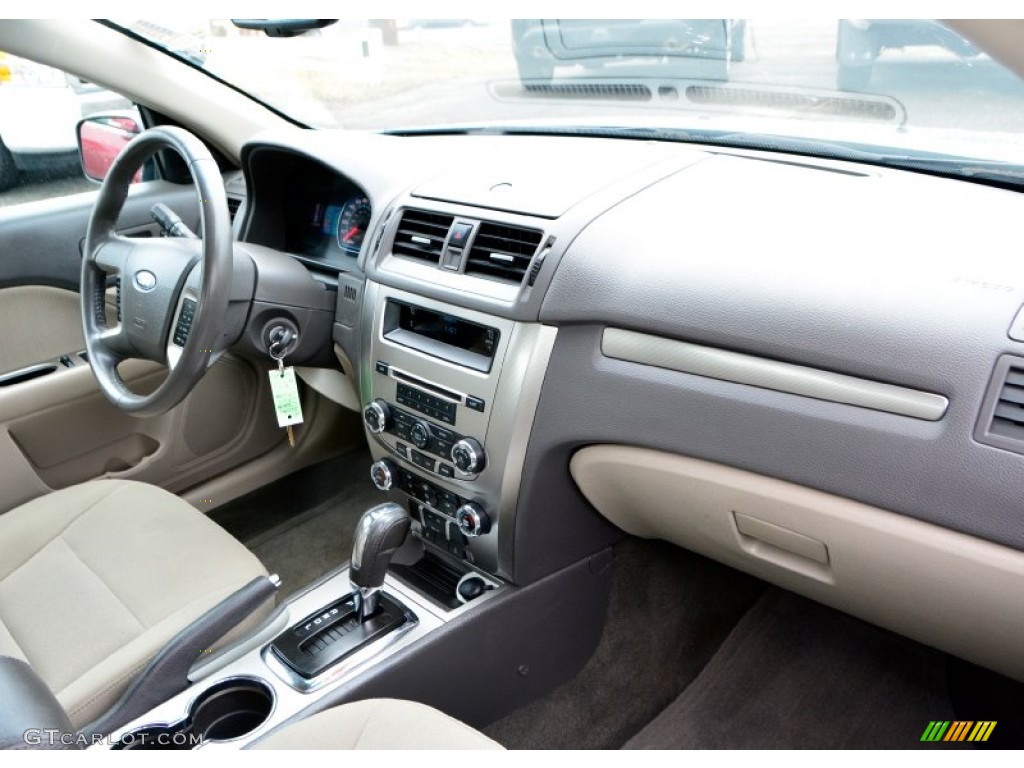 2010 Fusion Hybrid - Light Ice Blue Metallic / Medium Light Stone photo #9