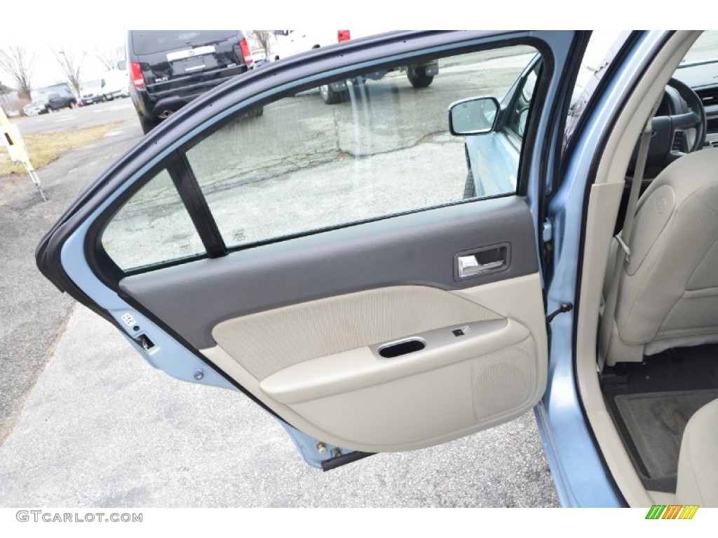 2010 Fusion Hybrid - Light Ice Blue Metallic / Medium Light Stone photo #17