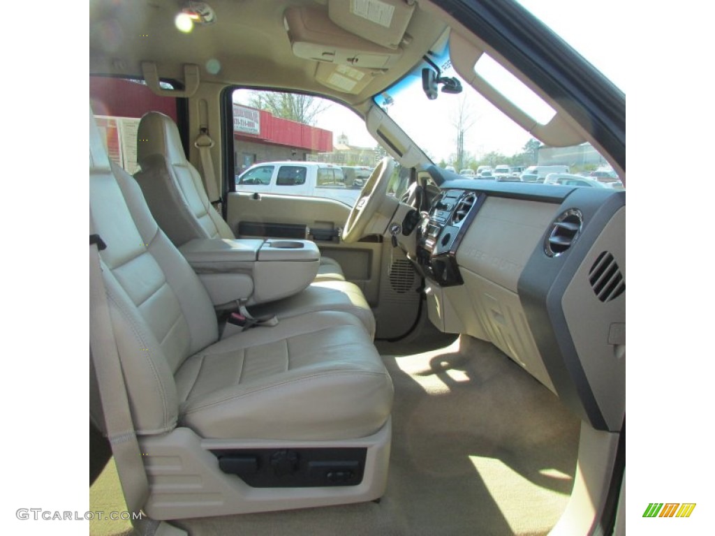 2008 F350 Super Duty Lariat Crew Cab 4x4 Dually - Dark Blue Pearl Metallic / Camel photo #17