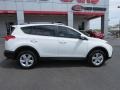 Super White - RAV4 XLE Photo No. 8
