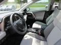 Super White - RAV4 XLE Photo No. 11