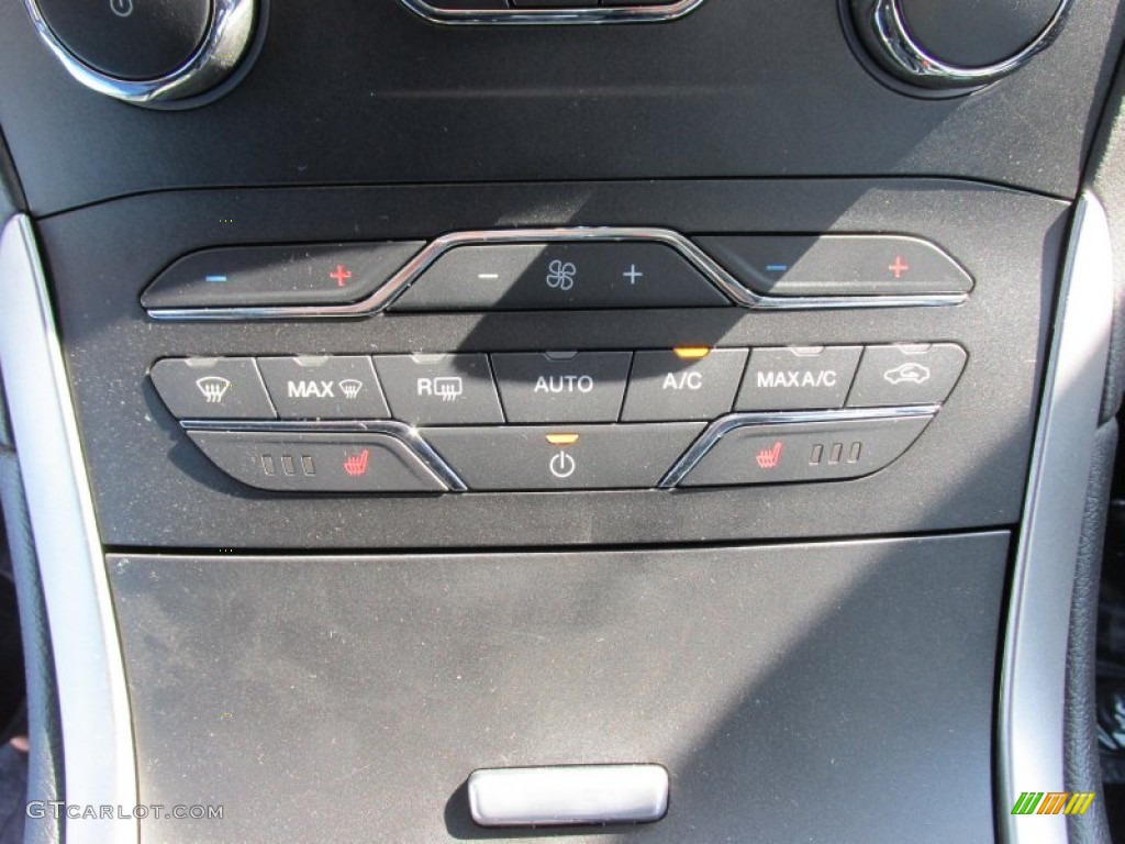 2015 Ford Edge SEL Controls Photo #102613115