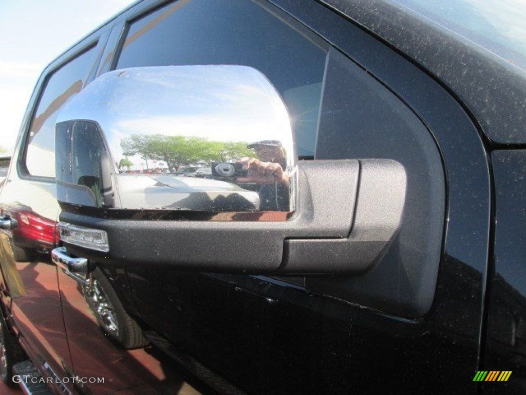 2015 F150 Lariat SuperCrew 4x4 - Tuxedo Black Metallic / Black photo #4