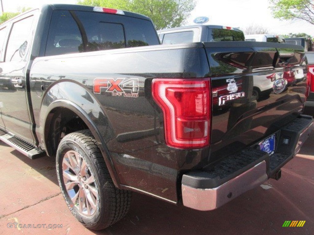 2015 F150 Lariat SuperCrew 4x4 - Tuxedo Black Metallic / Black photo #8