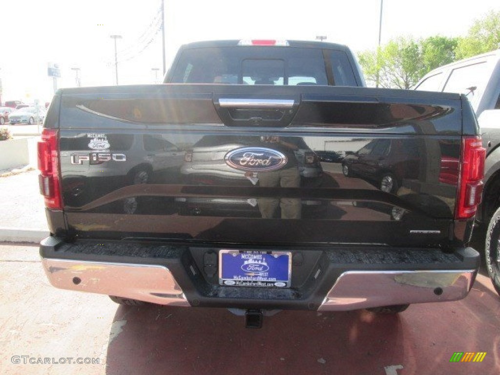 2015 F150 Lariat SuperCrew 4x4 - Tuxedo Black Metallic / Black photo #10