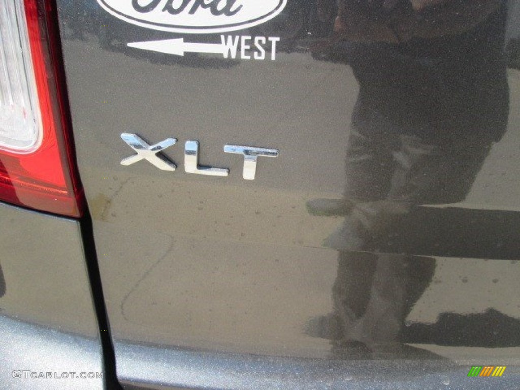 2015 Explorer XLT - Magnetic / Charcoal Black photo #5
