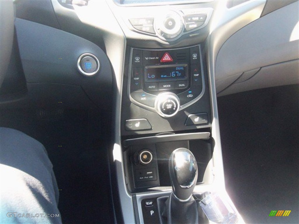 2016 Elantra Limited - Silver / Gray photo #17