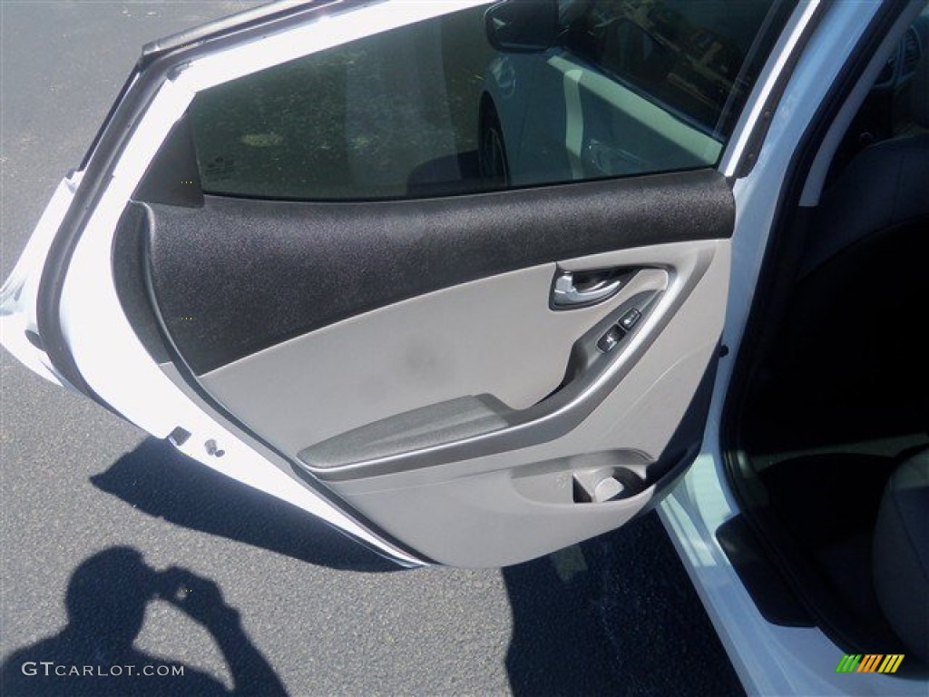 2016 Elantra Limited - White / Gray photo #12