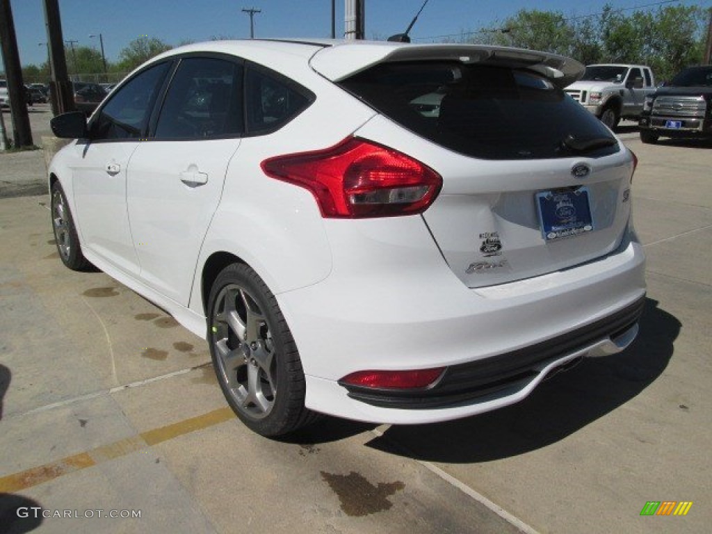 2015 Focus ST Hatchback - Oxford White / ST Charcoal Black photo #6