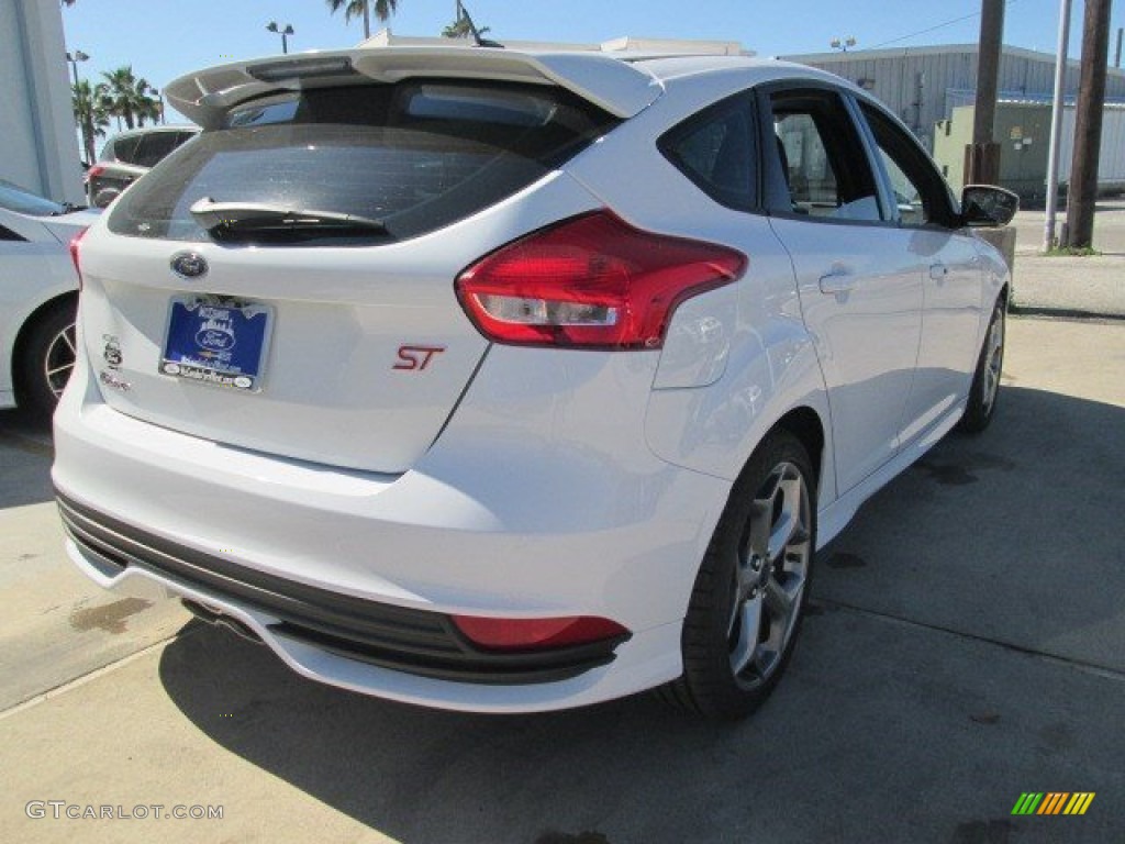 2015 Focus ST Hatchback - Oxford White / ST Charcoal Black photo #8