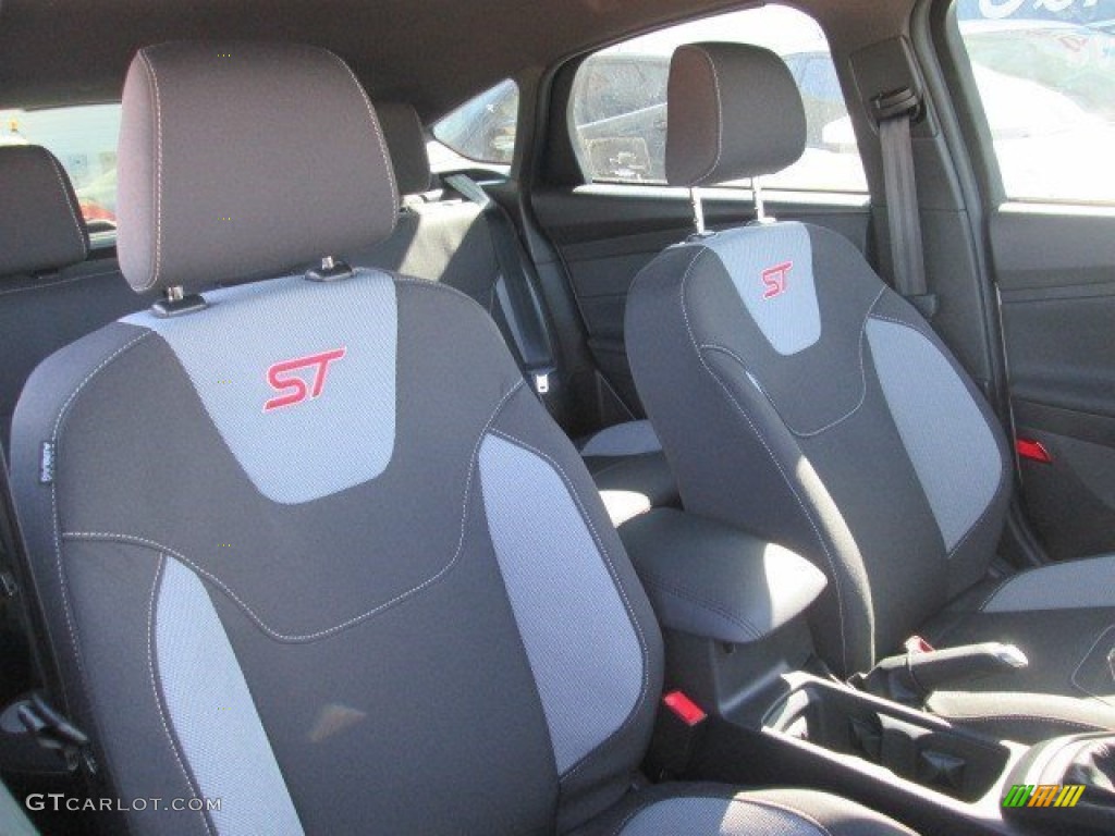 ST Charcoal Black Interior 2015 Ford Focus ST Hatchback Photo #102624604