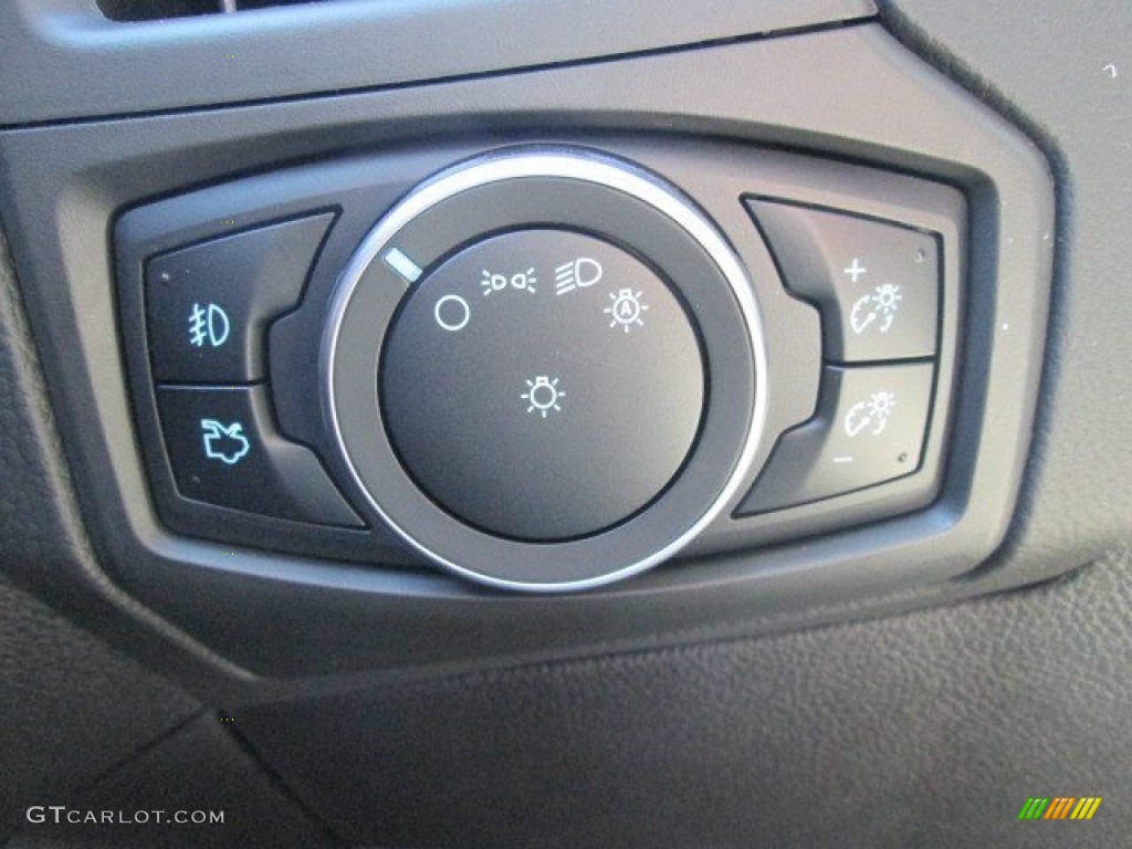2015 Ford Focus ST Hatchback Controls Photo #102624838