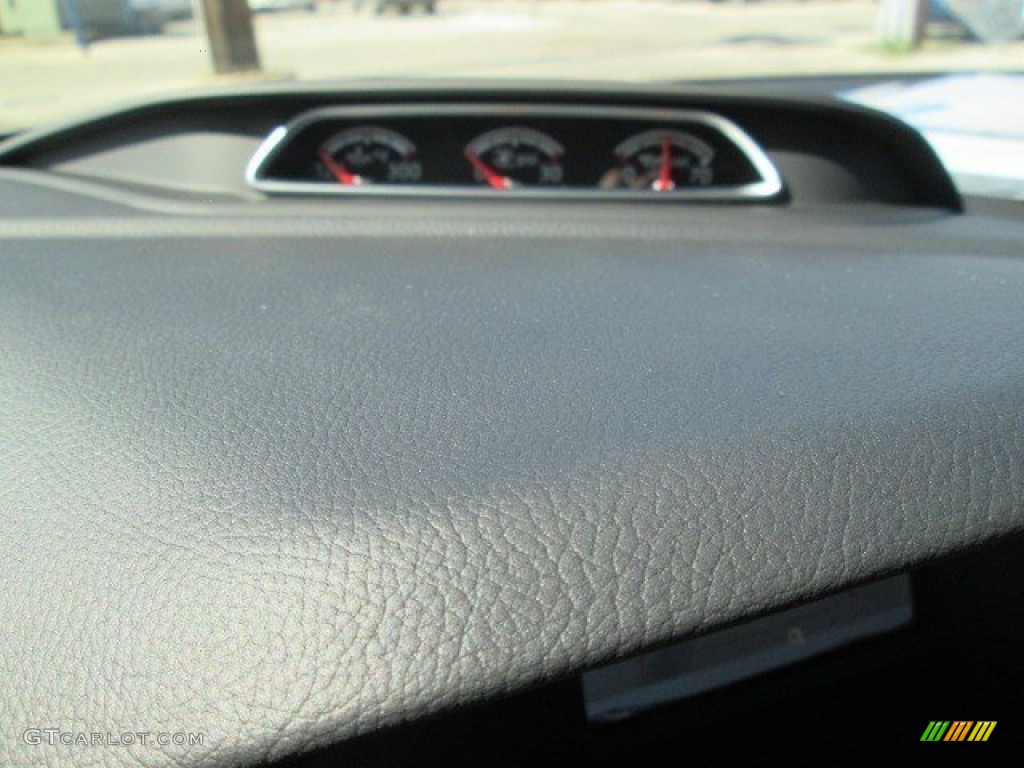 2015 Focus ST Hatchback - Oxford White / ST Charcoal Black photo #31
