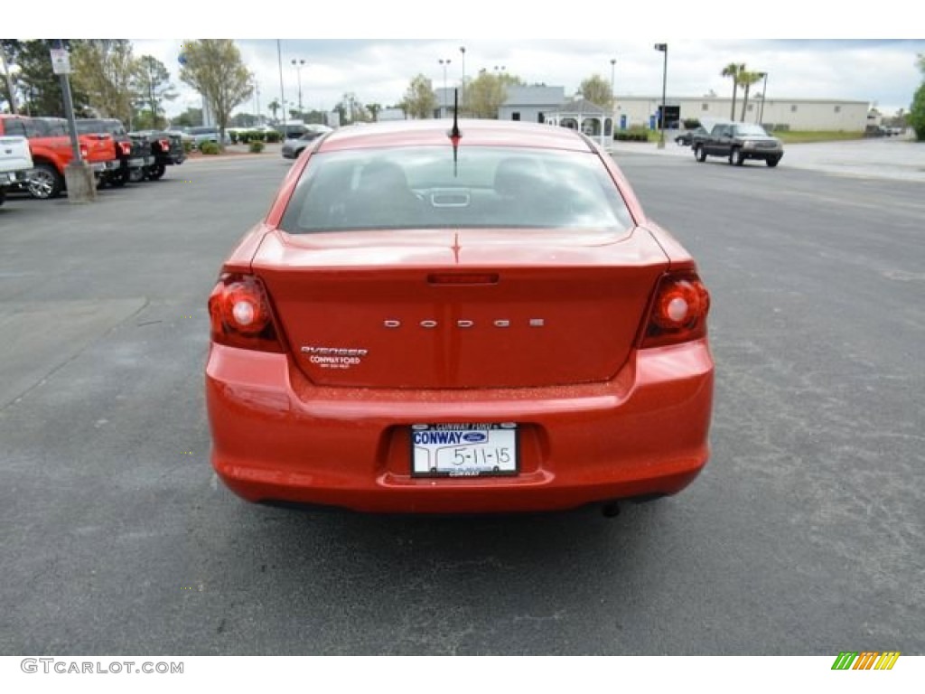 2011 Avenger Express - Redline 2 Pearl / Black/Light Frost Beige photo #6