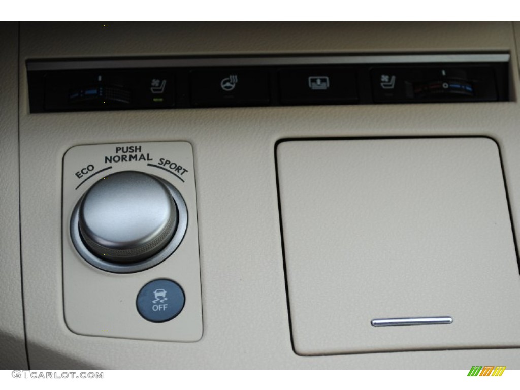 2013 Lexus ES 350 Controls Photo #102631270