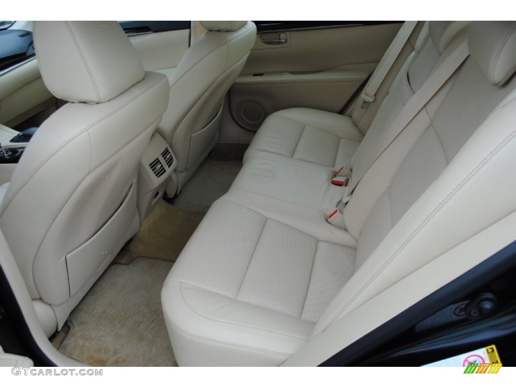 2013 Lexus ES 350 Rear Seat Photo #102631351