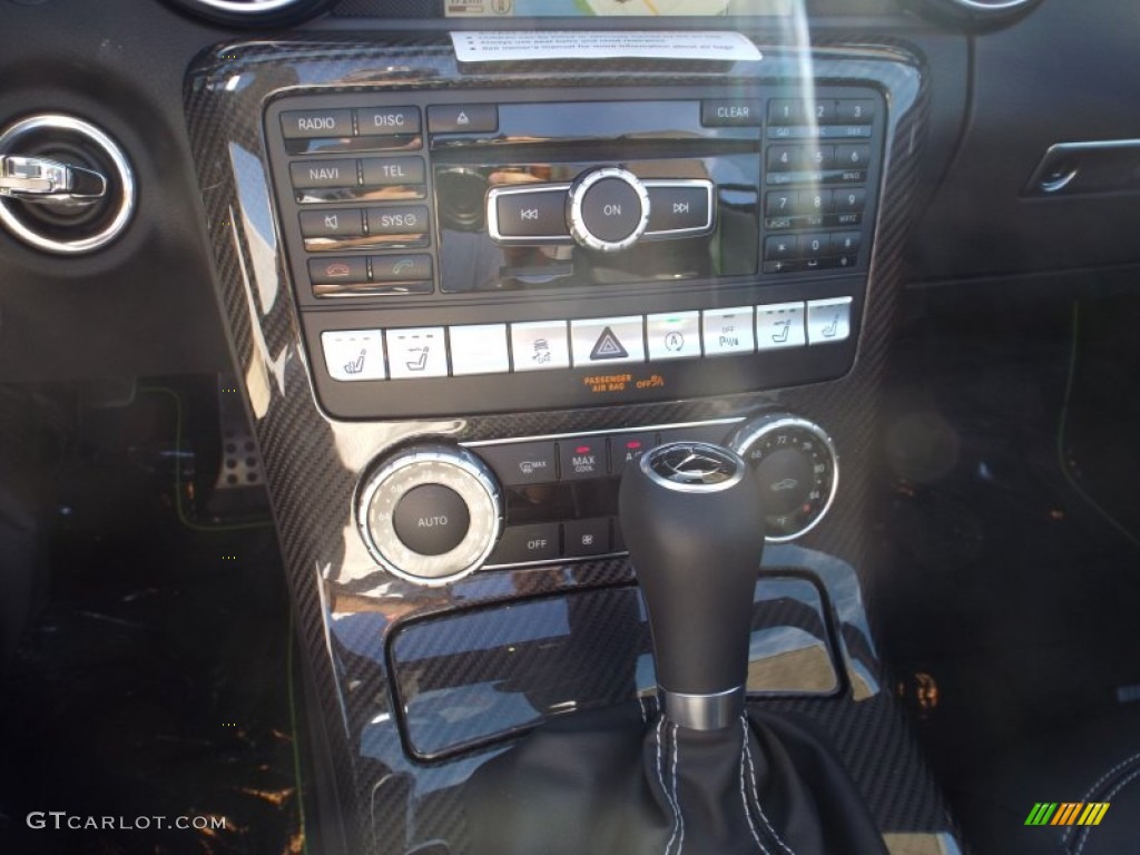 2015 Mercedes-Benz SLK 55 AMG Roadster Controls Photo #102633064