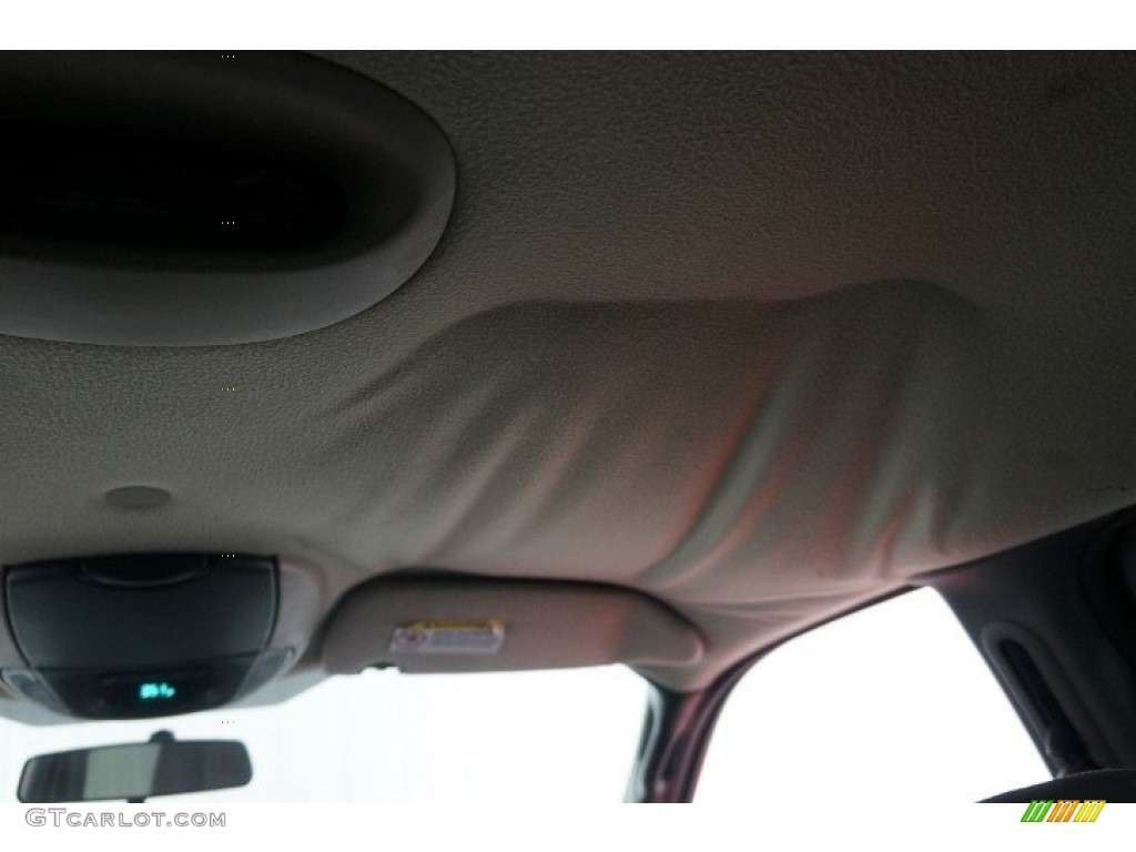 2005 Grand Caravan SE - Butane Blue Pearl / Medium Slate Gray photo #20