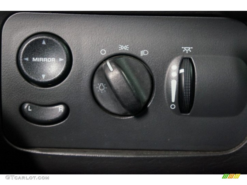 2005 Grand Caravan SE - Butane Blue Pearl / Medium Slate Gray photo #26