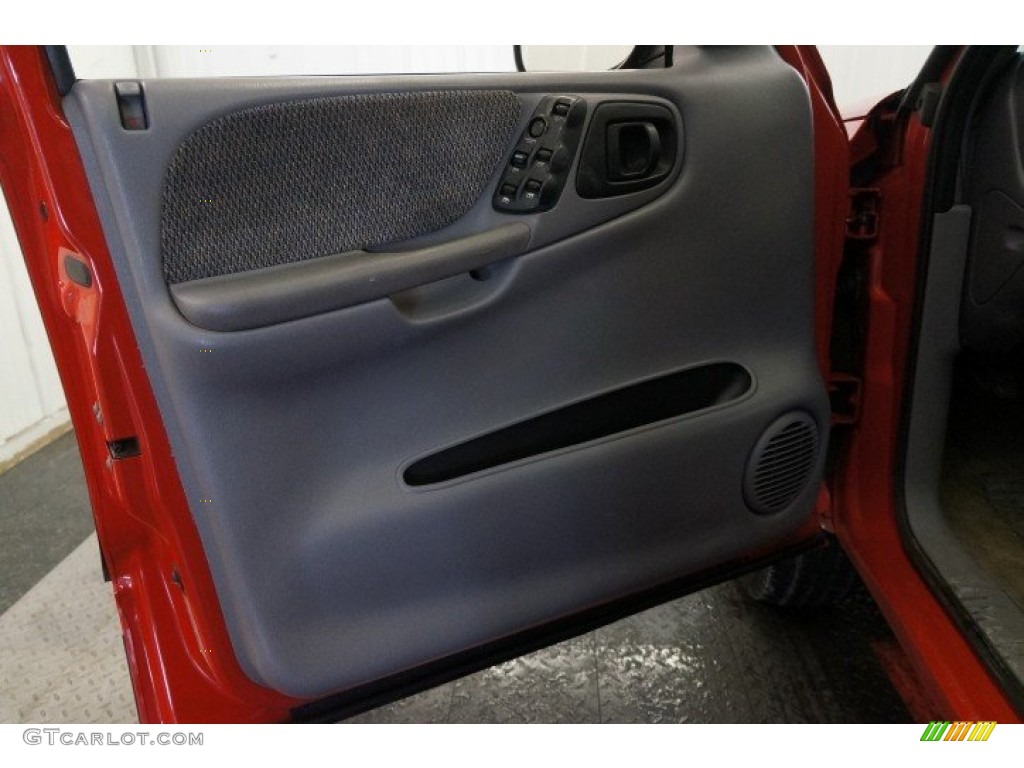 1998 Dodge Durango SLT 4x4 Gray Door Panel Photo #102636235
