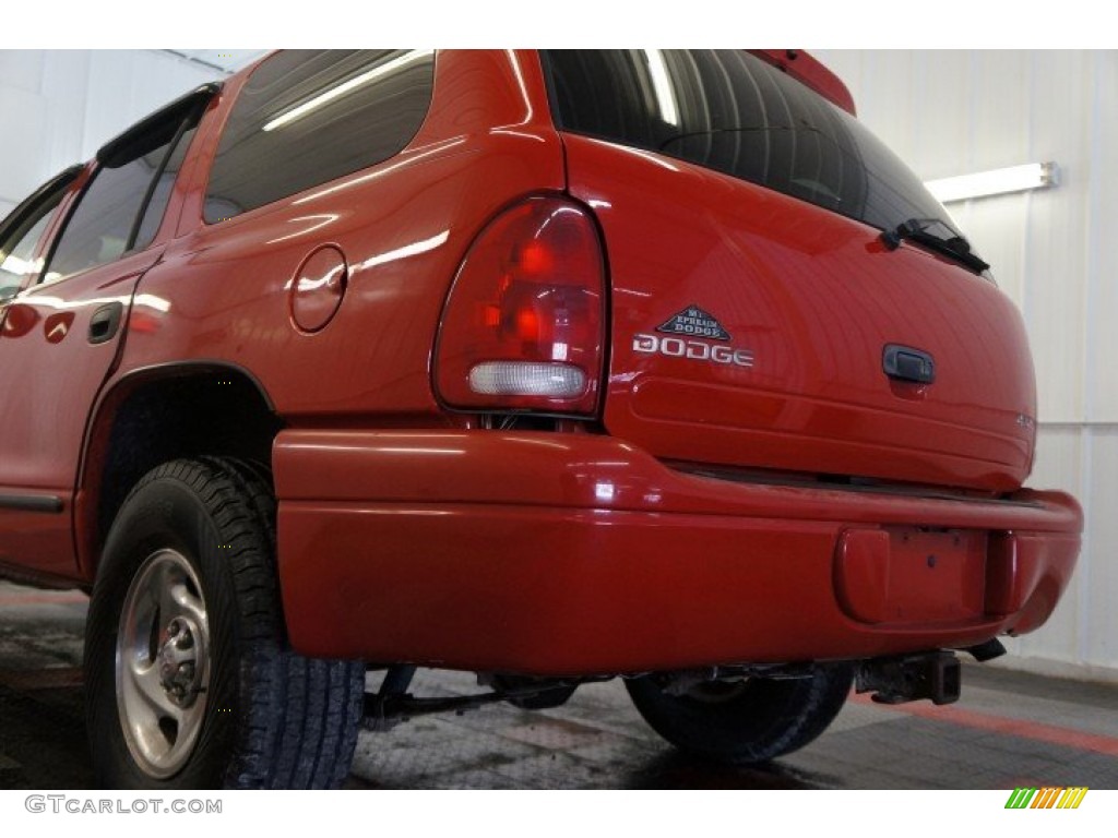 1998 Durango SLT 4x4 - Flame Red / Gray photo #57