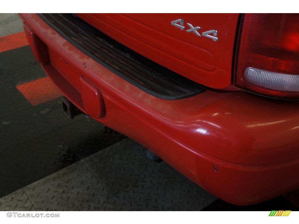 1998 Durango SLT 4x4 - Flame Red / Gray photo #61