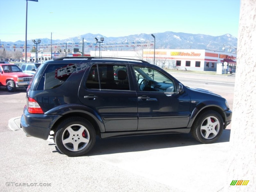 2001 ML 55 AMG 4Matic - Azure Blue Metallic / Charcoal photo #6
