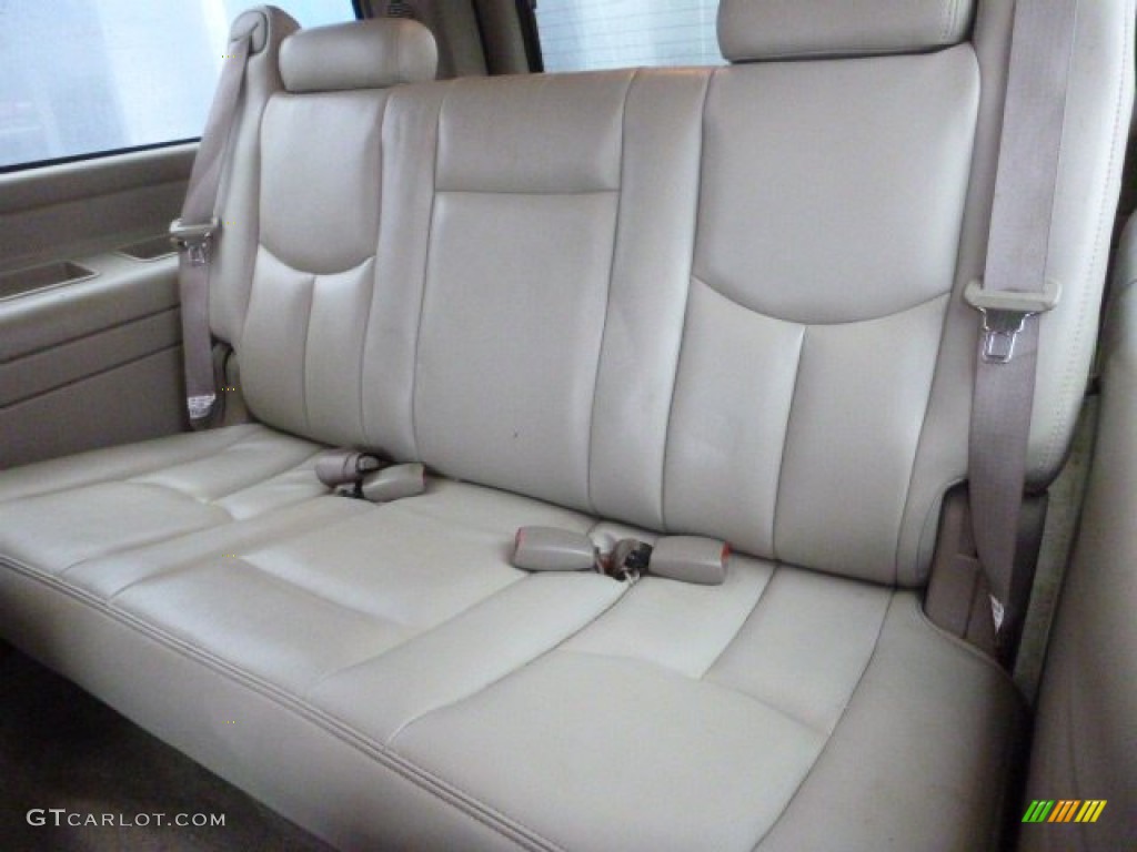 2006 GMC Yukon XL SLT 4x4 Rear Seat Photo #102639978