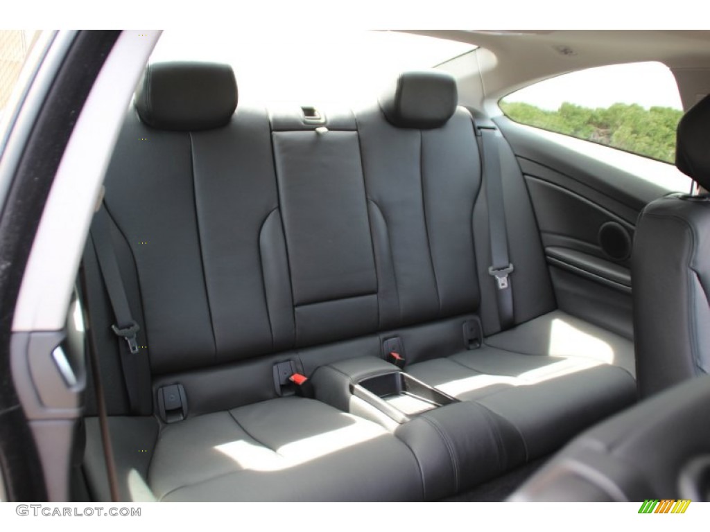 2015 BMW 4 Series 428i xDrive Coupe Rear Seat Photo #102650836