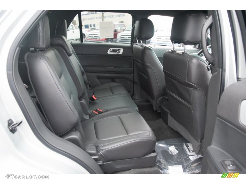 2015 Explorer XLT 4WD - Ingot Silver / Charcoal Black photo #7