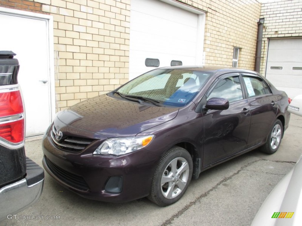 Black Currant Metallic 2013 Toyota Corolla LE Special Edition Exterior Photo #102663361