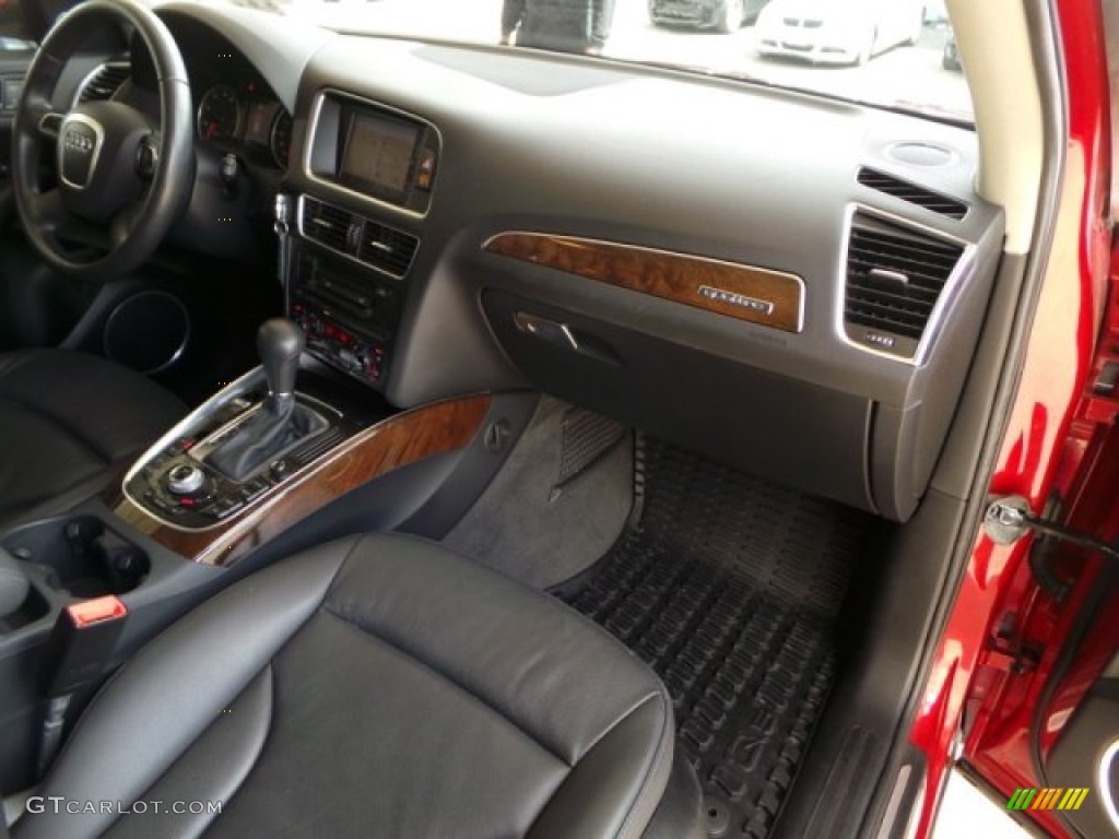 2010 Q5 3.2 quattro - Garnet Red Pearl Effect / Black photo #40