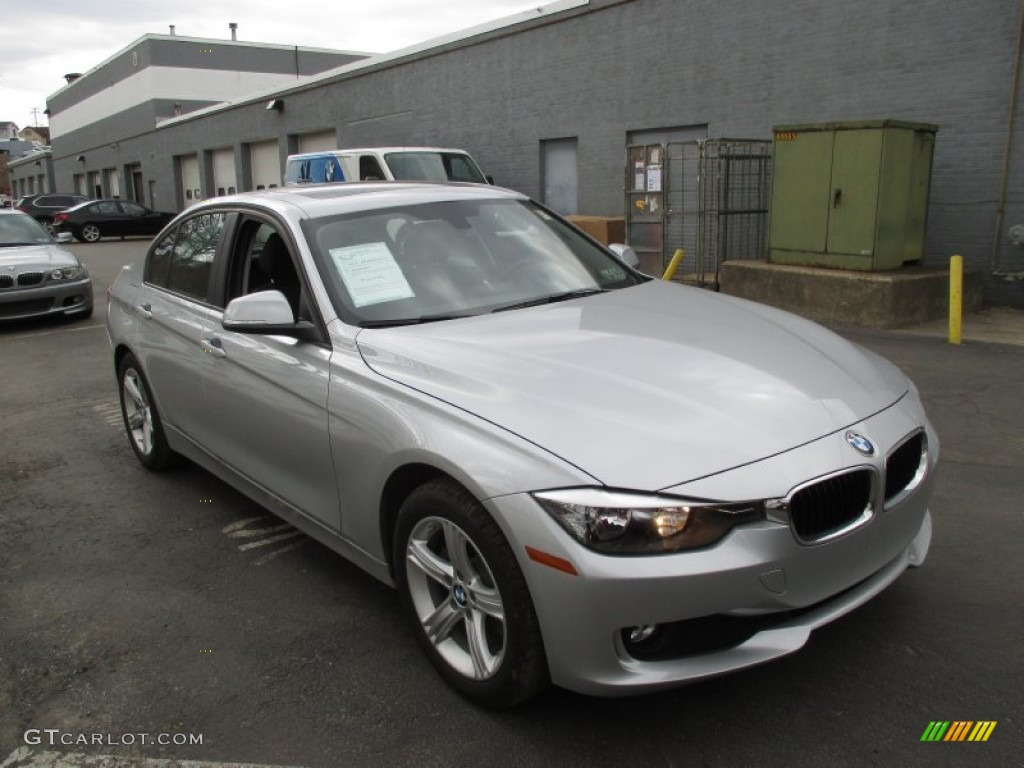 2015 3 Series 320i xDrive Sedan - Glacier Silver Metallic / Black photo #7