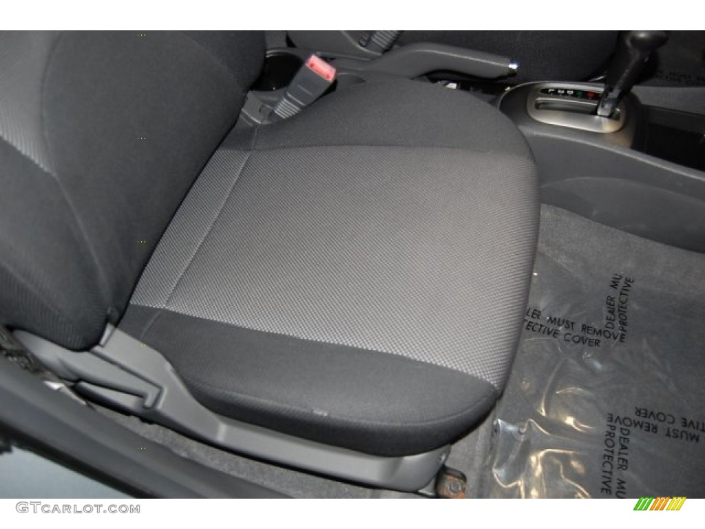 2006 Rio Rio5 SX Hatchback - Silver / Gray photo #30