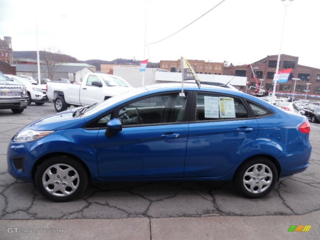 2011 Fiesta S Sedan - Blue Flame Metallic / Light Stone/Charcoal Black Cloth photo #6