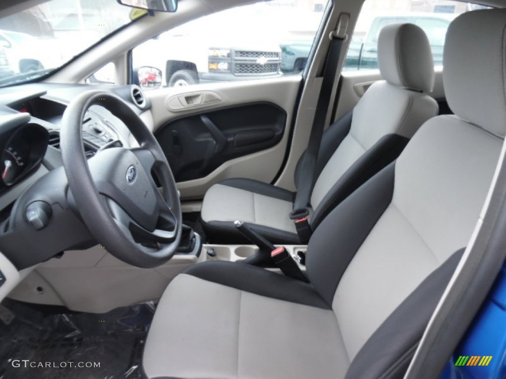 2011 Fiesta S Sedan - Blue Flame Metallic / Light Stone/Charcoal Black Cloth photo #11