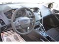 Magnetic Metallic - Focus SE Sedan Photo No. 8