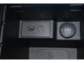 Magnetic Metallic - Focus SE Sedan Photo No. 14